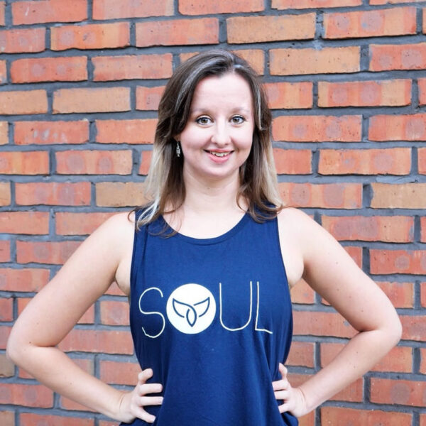 Emily-fry-headshot-soul-pilates